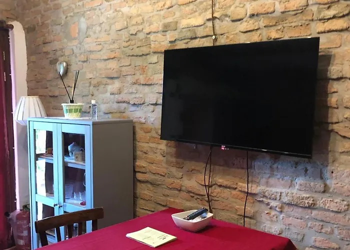 Gelsomono - Piccolo Rifugio Nel Con Piscina Esclusiva * Φεράρα